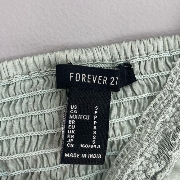 Forever 21 Mint Green Cropped Blouse - Picture 3 of 3